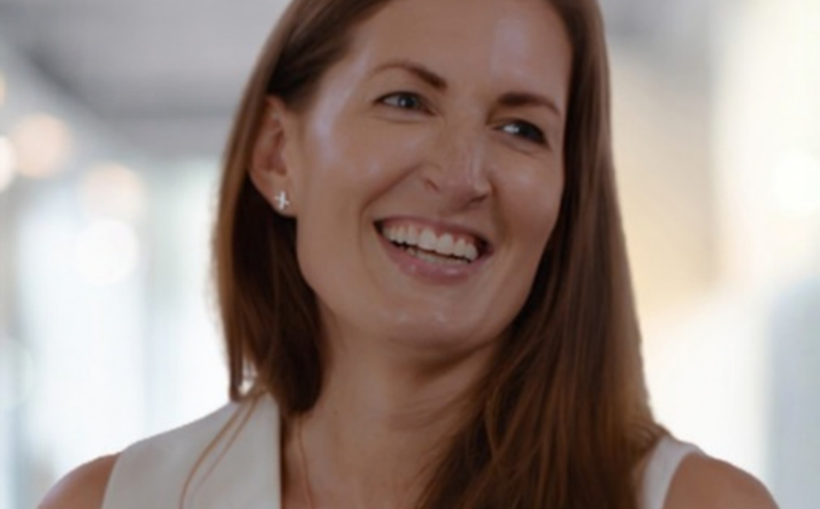 Headshot of Dr Karen Wallace, Chief Medical Officer