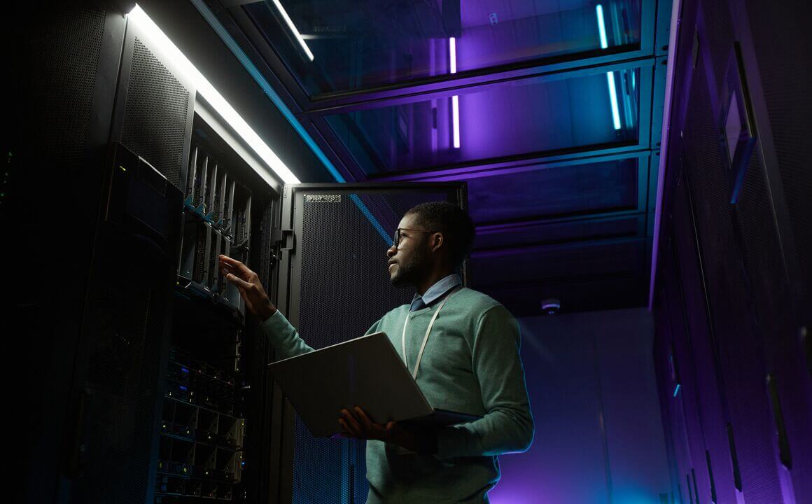 an employee reviews servers 