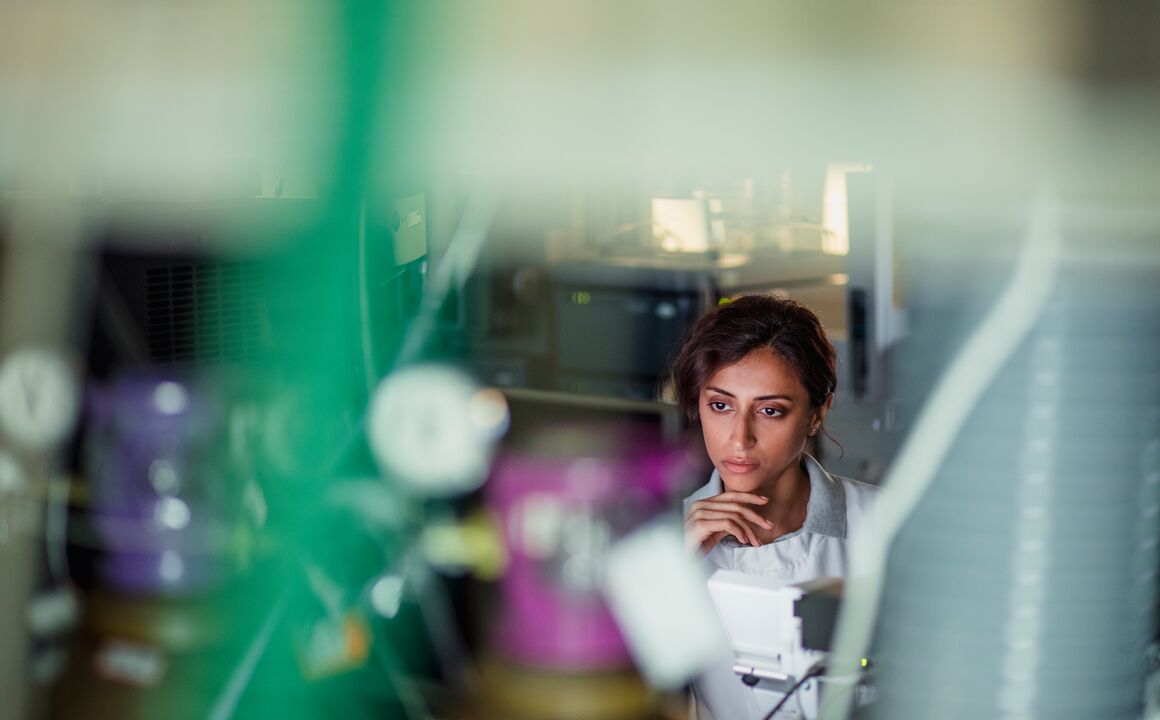 An analyst conducting research.